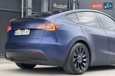 Внедорожник / Кроссовер Tesla Model Y 2021 в 