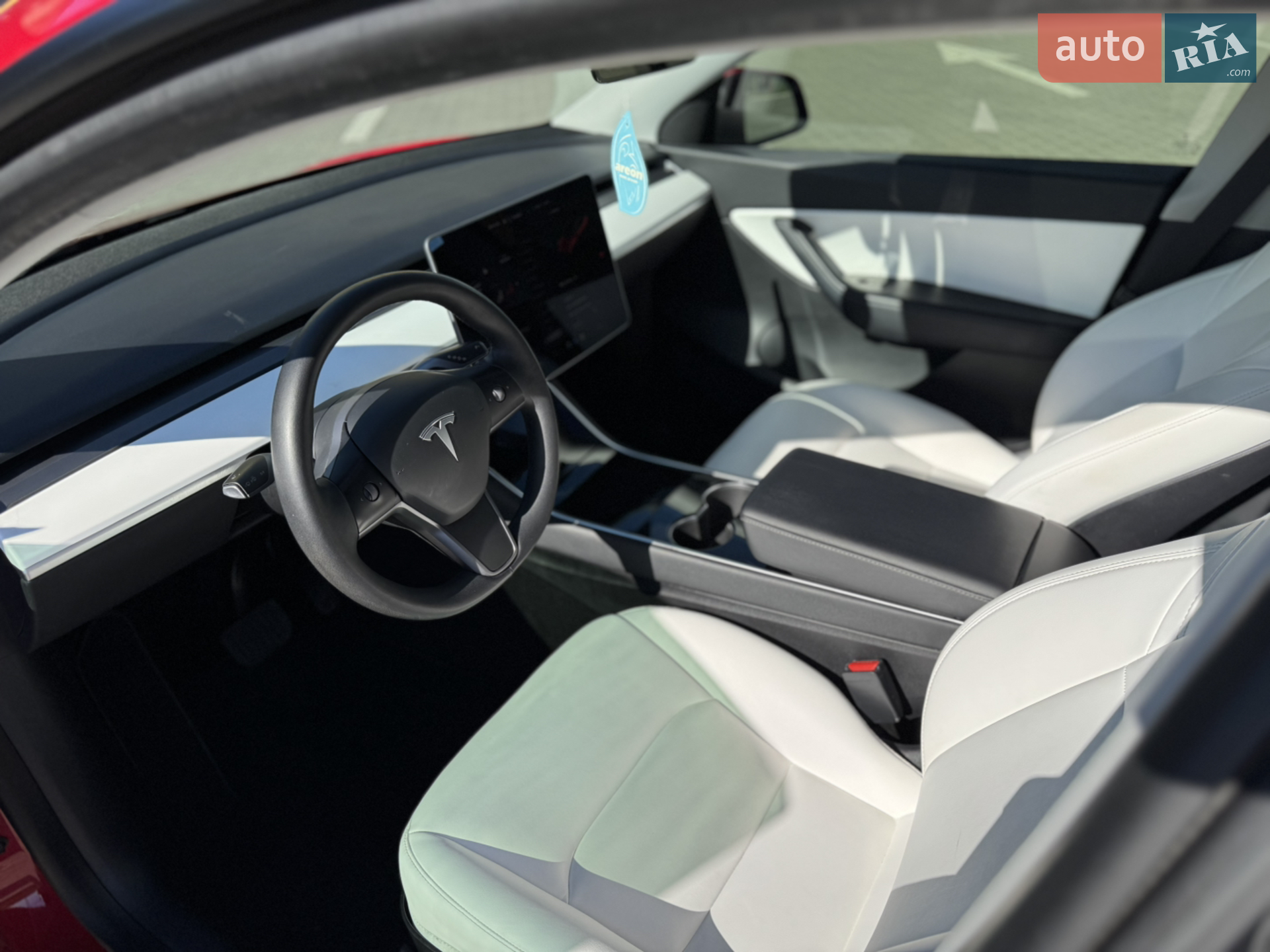 2020 Tesla Model Y - мініатюра 13