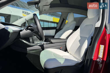 Внедорожник / Кроссовер Tesla Model Y 2020 в Киеве