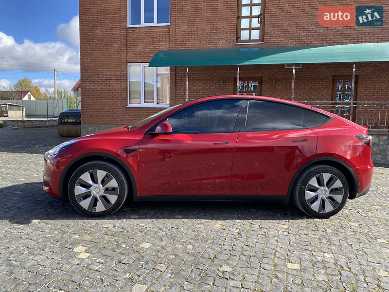 Позашляховик / Кросовер Tesla Model Y 2022 в Дунаївцях фото 4 Позашляховик / Кросовер Tesla Model Y 2022 в Дунаївцях