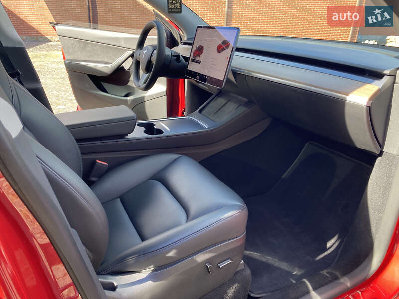 Позашляховик / Кросовер Tesla Model Y 2022 в Дунаївцях фото 29 Позашляховик / Кросовер Tesla Model Y 2022 в Дунаївцях