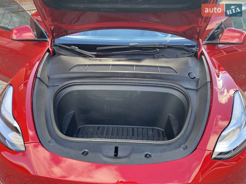 Позашляховик / Кросовер Tesla Model Y 2022 в Дунаївцях фото 34 Позашляховик / Кросовер Tesla Model Y 2022 в Дунаївцях