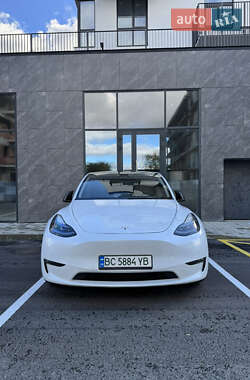 Внедорожник / Кроссовер Tesla Model Y 2021 в 