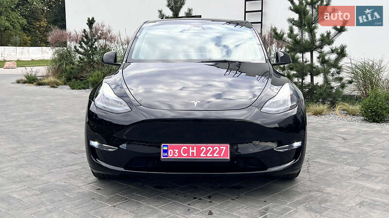 Внедорожник / Кроссовер Tesla Model Y 2023 в Луцке