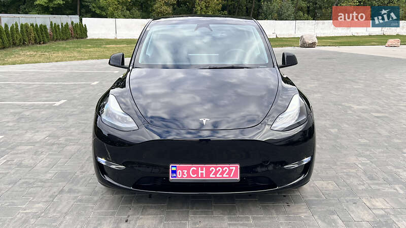 Внедорожник / Кроссовер Tesla Model Y 2023 в Луцке