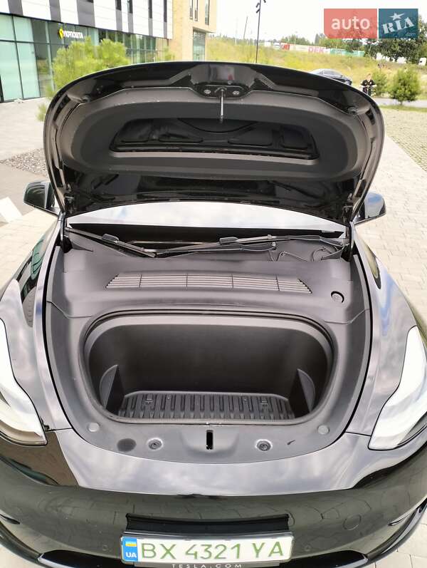 Позашляховик / Кросовер Tesla Model Y 2022 в Хмельницькому фото 25 Позашляховик / Кросовер Tesla Model Y 2022 в Хмельницькому