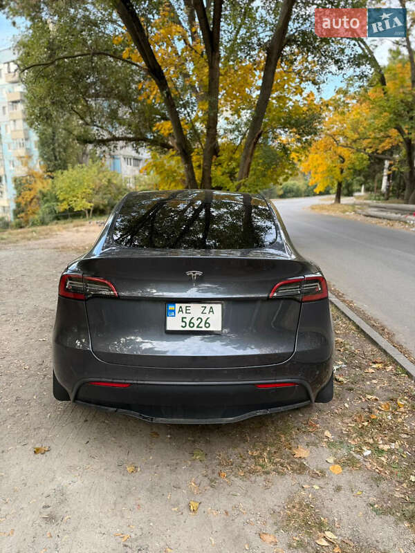 Позашляховик / Кросовер Tesla Model Y 2022 в Дніпрі