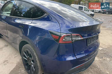 Внедорожник / Кроссовер Tesla Model Y 2023 в Львове