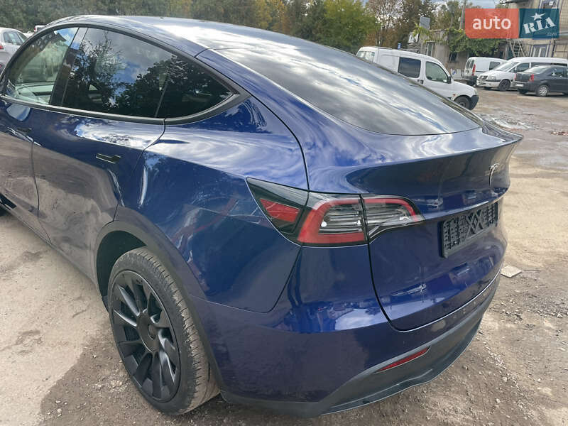 Позашляховик / Кросовер Tesla Model Y 2023 в Львові