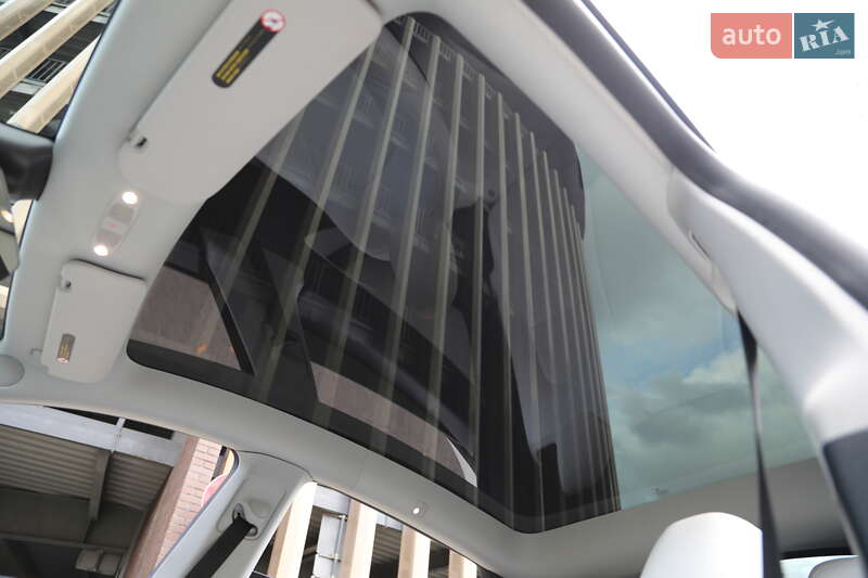 Позашляховик / Кросовер Tesla Model Y 2021 в Харкові фото 19 Позашляховик / Кросовер Tesla Model Y 2021 в Харкові