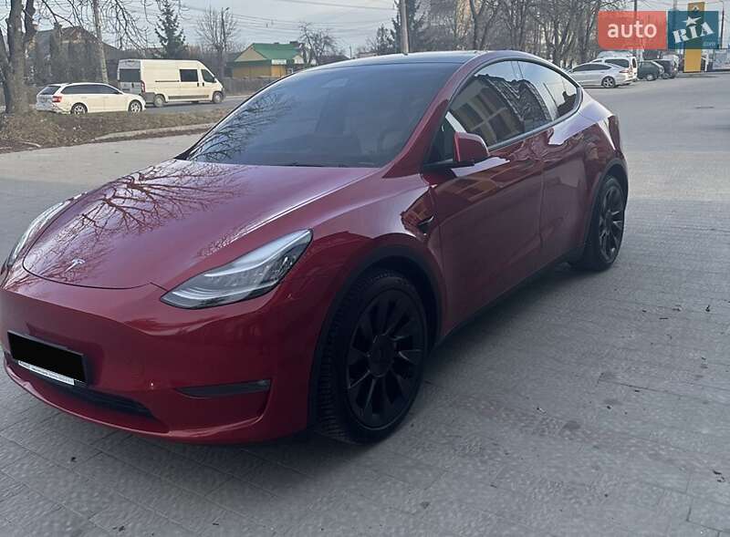 Внедорожник / Кроссовер Tesla Model Y 2021 в Киеве