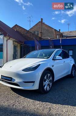 Позашляховик / Кросовер Tesla Model Y 2023 в Ужгороді