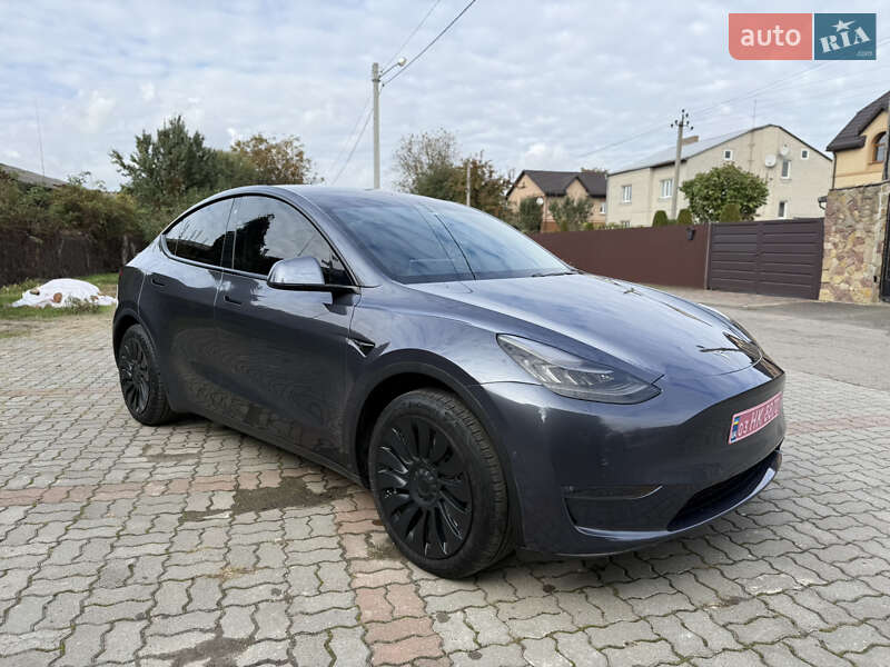 Позашляховик / Кросовер Tesla Model Y 2020 в Луцьку