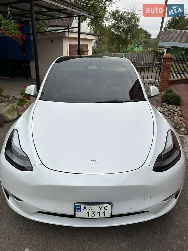 Внедорожник / Кроссовер Tesla Model Y 2022 в Владимире