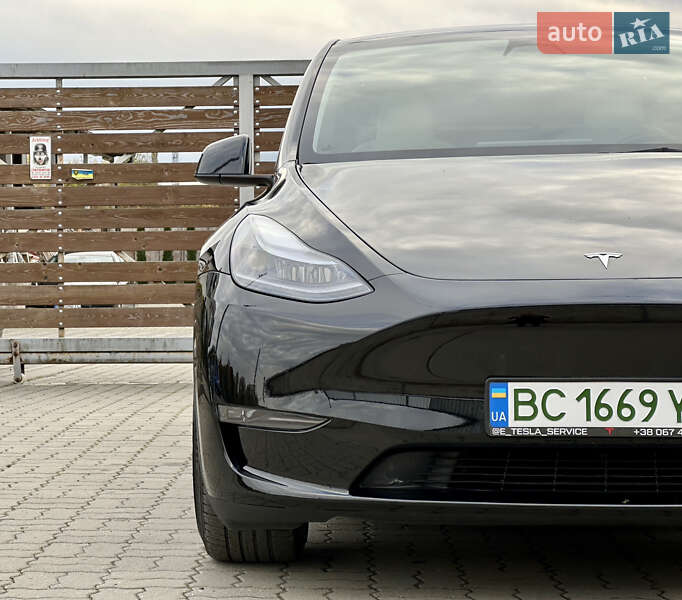 Внедорожник / Кроссовер Tesla Model Y 2023 в Стрые