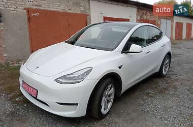 Внедорожник / Кроссовер Tesla Model Y 2022 в 