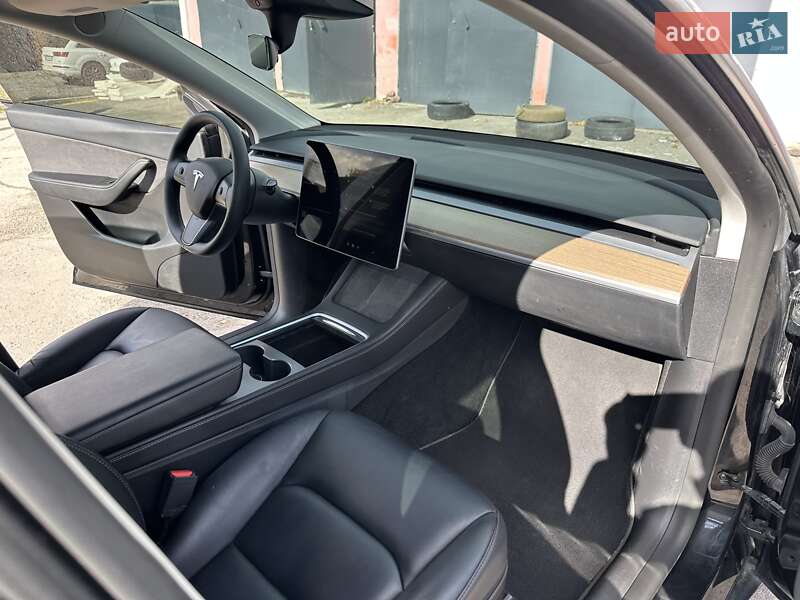 Позашляховик / Кросовер Tesla Model Y 2022 в Вінниці фото 20 Позашляховик / Кросовер Tesla Model Y 2022 в Вінниці