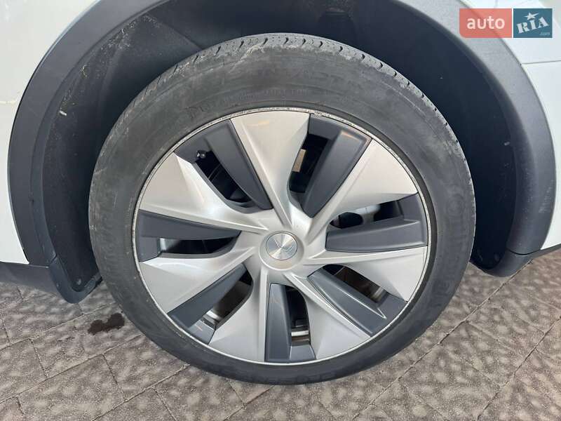 Внедорожник / Кроссовер Tesla Model Y 2022 в Львове фото 18 Внедорожник / Кроссовер Tesla Model Y 2022 в Львове
