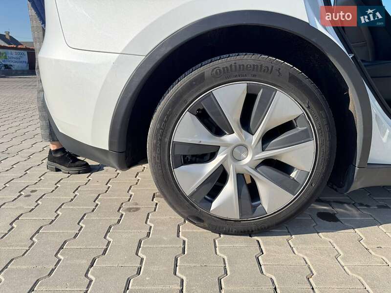 Внедорожник / Кроссовер Tesla Model Y 2022 в Львове фото 24 Внедорожник / Кроссовер Tesla Model Y 2022 в Львове