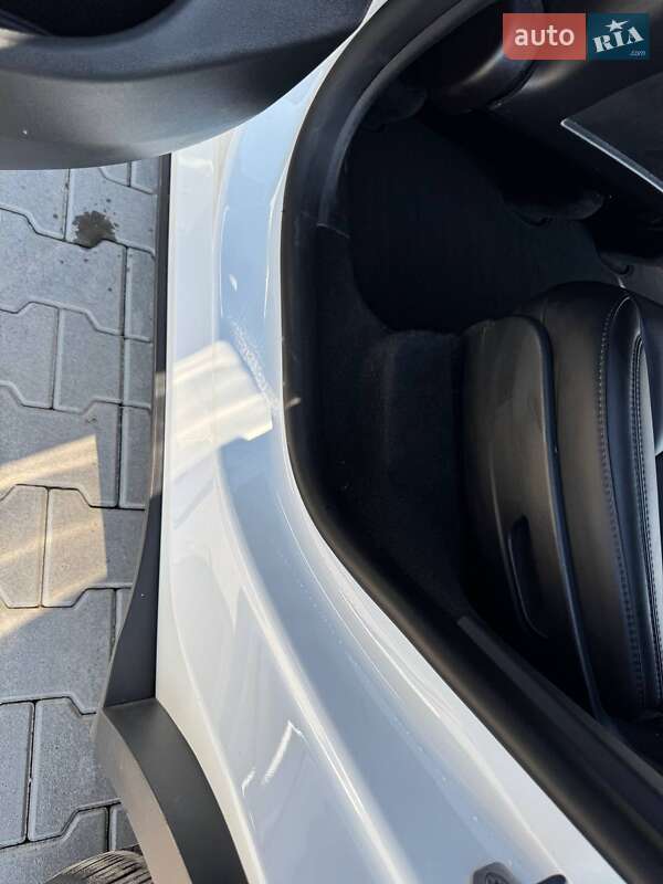 Внедорожник / Кроссовер Tesla Model Y 2022 в Львове фото 49 Внедорожник / Кроссовер Tesla Model Y 2022 в Львове