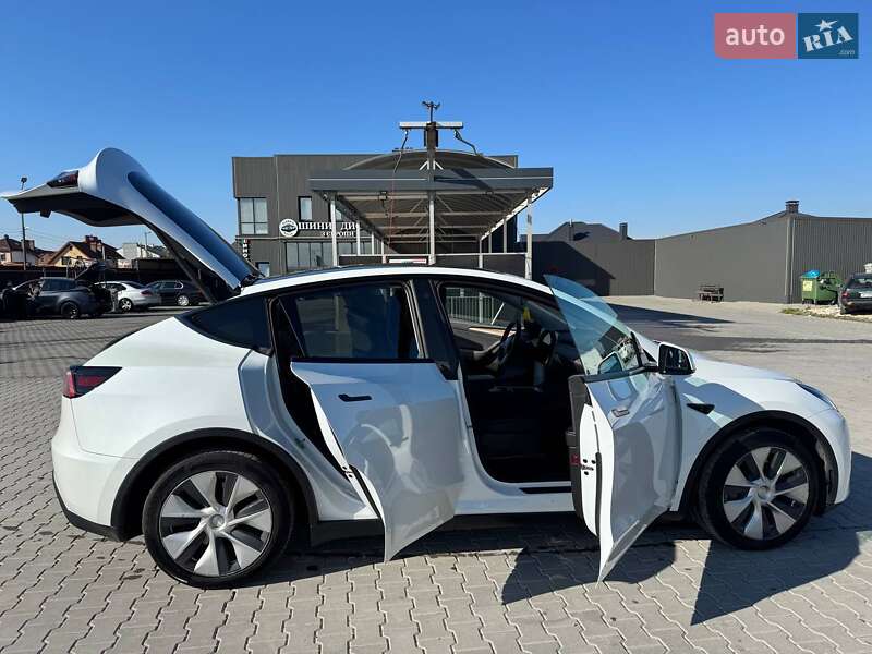 Внедорожник / Кроссовер Tesla Model Y 2022 в Львове фото 4 Внедорожник / Кроссовер Tesla Model Y 2022 в Львове