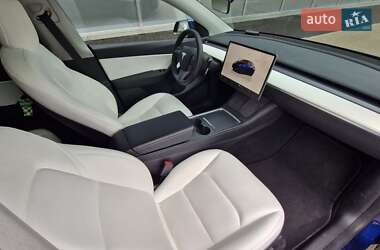 Позашляховик / Кросовер Tesla Model Y 2022 в 