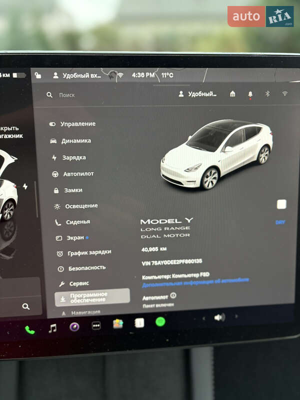 Позашляховик / Кросовер Tesla Model Y 2023 в Новояворівську