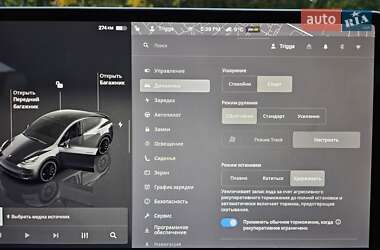 Позашляховик / Кросовер Tesla Model Y 2023 в 
