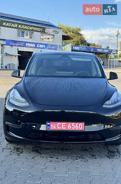 Позашляховик / Кросовер Tesla Model Y 2022 в  фото 3 Позашляховик / Кросовер Tesla Model Y 2022 в