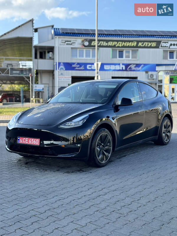 Позашляховик / Кросовер Tesla Model Y 2023 в Хмельницькому