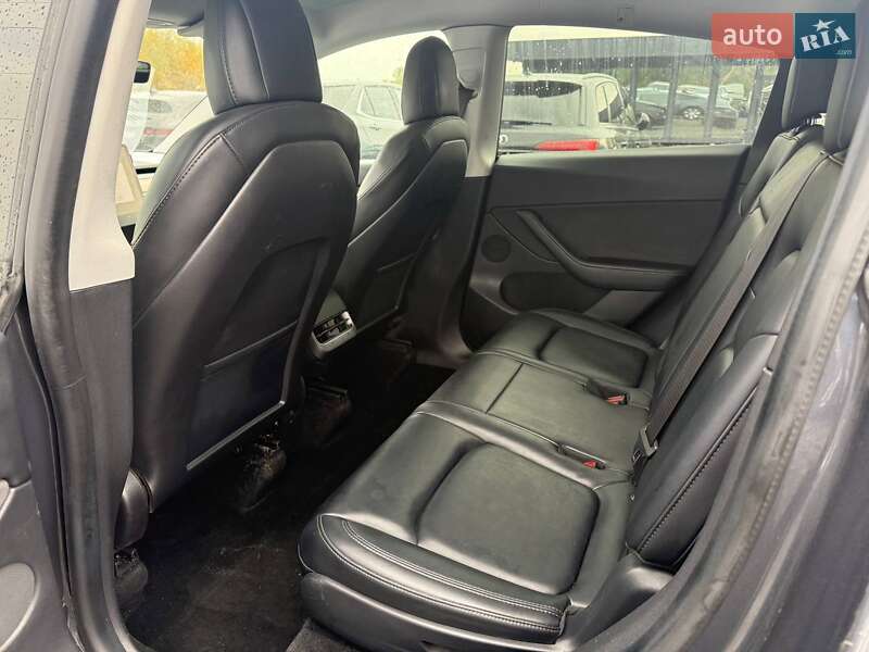 Позашляховик / Кросовер Tesla Model Y 2021 в Луцьку фото 13 Позашляховик / Кросовер Tesla Model Y 2021 в Луцьку