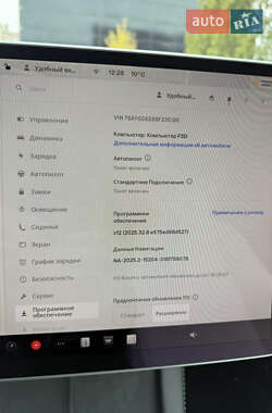 Внедорожник / Кроссовер Tesla Model Y 2024 в 
