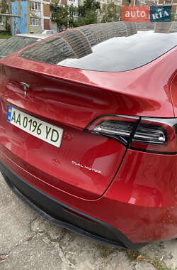 Внедорожник / Кроссовер Tesla Model Y 2023 в 