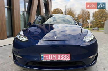 Внедорожник / Кроссовер Tesla Model Y 2021 в 