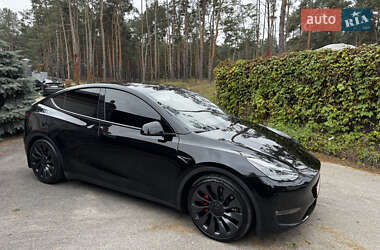 Внедорожник / Кроссовер Tesla Model Y 2023 в 