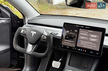 Внедорожник / Кроссовер Tesla Model Y 2023 в 