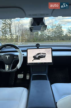 Внедорожник / Кроссовер Tesla Model Y 2022 в 