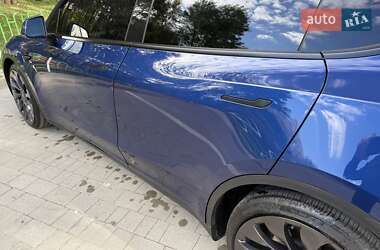 Позашляховик / Кросовер Tesla Model Y 2021 в 