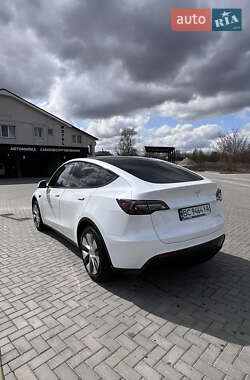 Позашляховик / Кросовер Tesla Model Y 2022 в 
