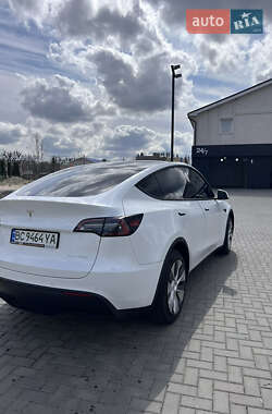 Позашляховик / Кросовер Tesla Model Y 2022 в 
