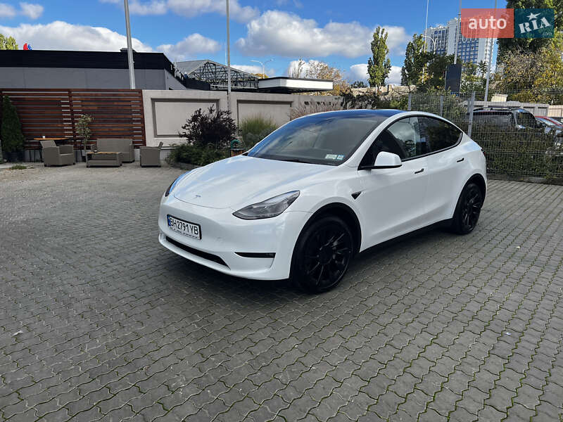 Внедорожник / Кроссовер Tesla Model Y 2023 в Одессе