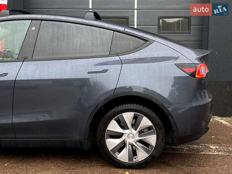 Позашляховик / Кросовер Tesla Model Y 2022 в Києві