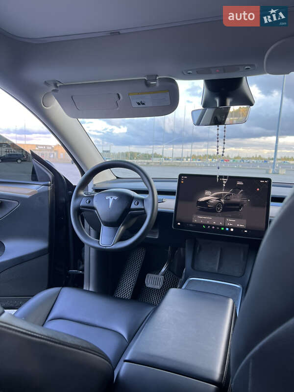 Внедорожник / Кроссовер Tesla Model Y 2023 в Львове фото 37 Внедорожник / Кроссовер Tesla Model Y 2023 в Львове