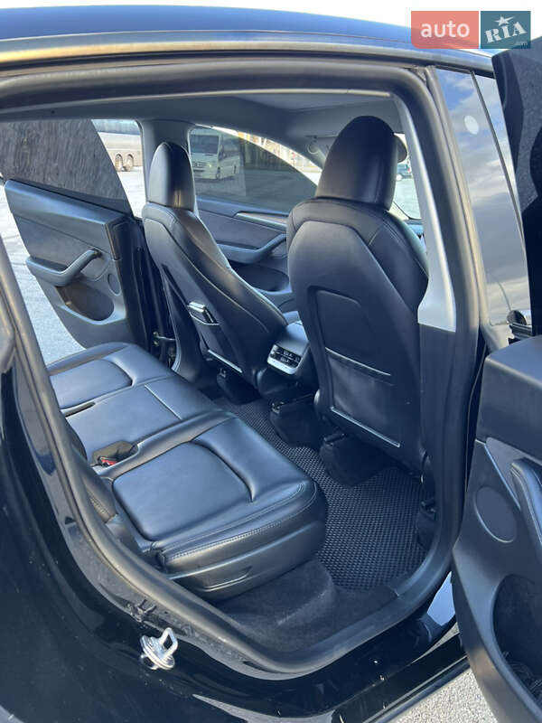 Внедорожник / Кроссовер Tesla Model Y 2023 в Львове фото 36 Внедорожник / Кроссовер Tesla Model Y 2023 в Львове