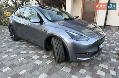 Внедорожник / Кроссовер Tesla Model Y 2024 в 