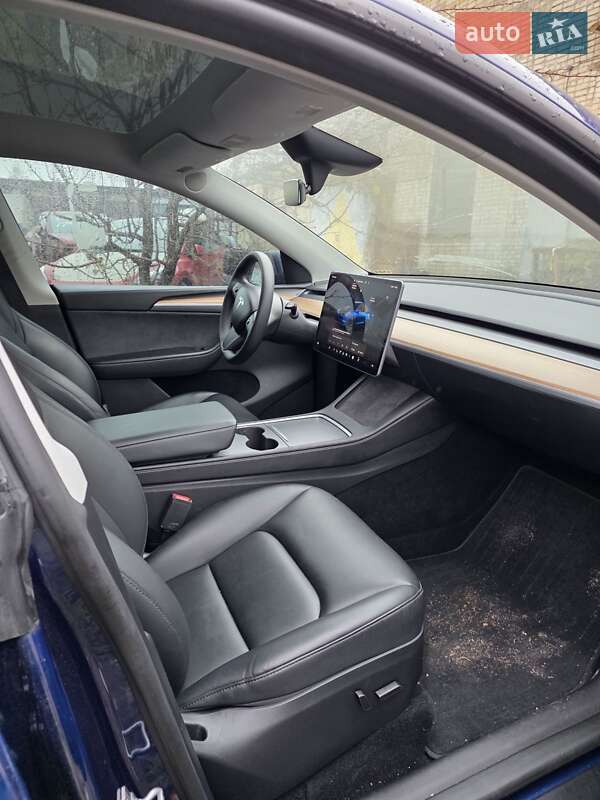Внедорожник / Кроссовер Tesla Model Y 2024 в Коростене фото 4 Внедорожник / Кроссовер Tesla Model Y 2024 в Коростене