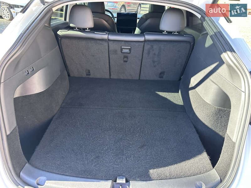 Внедорожник / Кроссовер Tesla Model Y 2020 в Луцке фото 23 Внедорожник / Кроссовер Tesla Model Y 2020 в Луцке