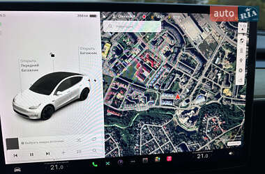 Внедорожник / Кроссовер Tesla Model Y 2020 в 