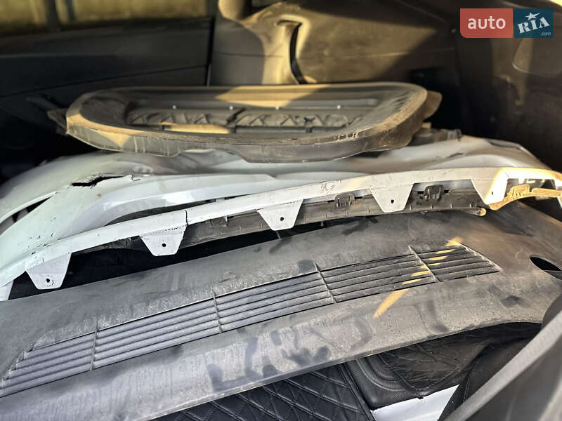 Позашляховик / Кросовер Tesla Model Y 2023 в Рівному