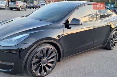 Внедорожник / Кроссовер Tesla Model Y 2023 в 